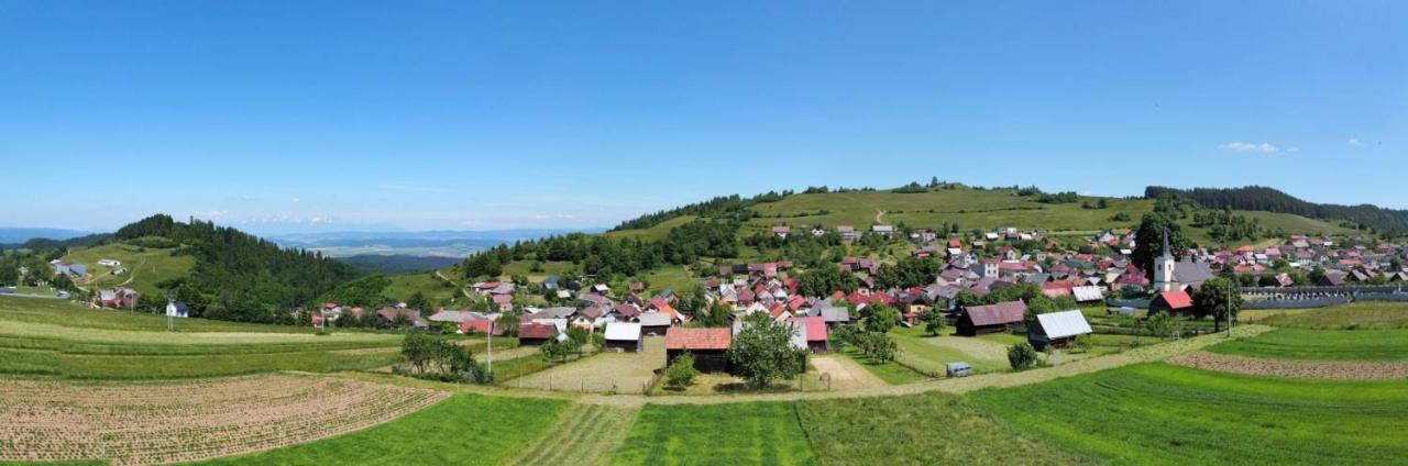 Chalupa Helena Na Poraci Eksteriør bilde